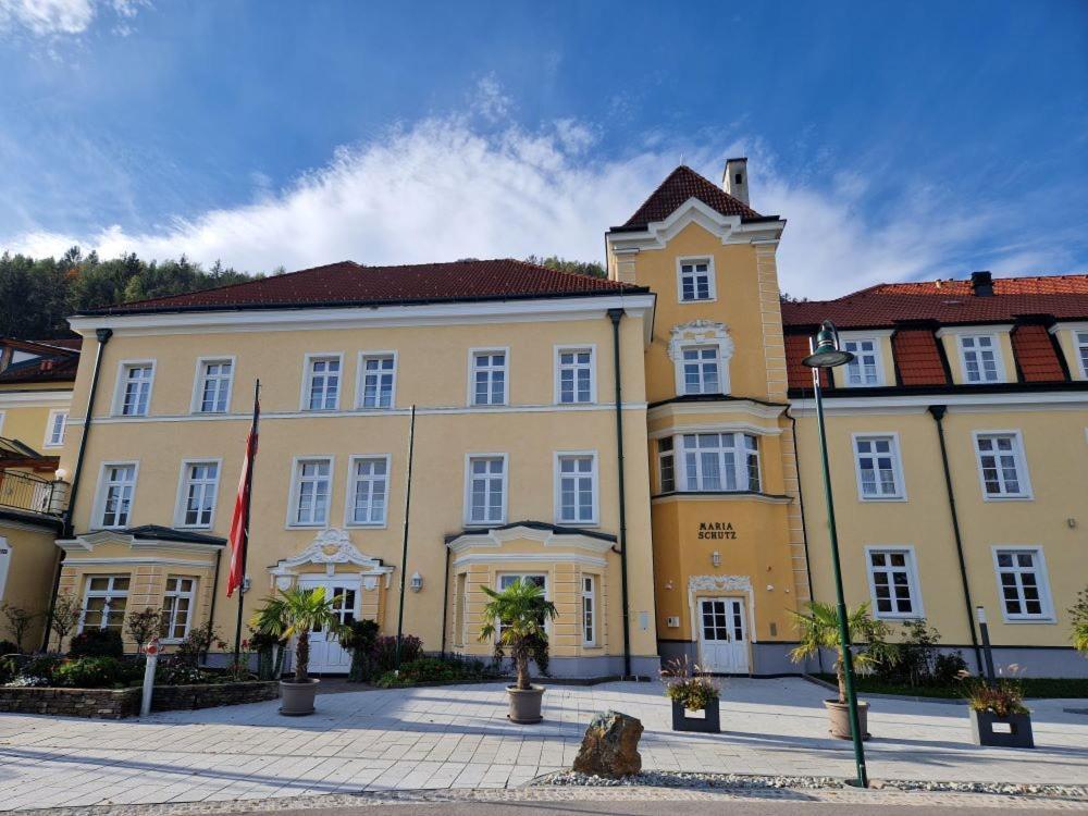 Отель Kirchenwirt In Maria Schutz Schottwien Экстерьер фото